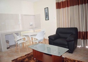 Latitude 1 Suite three