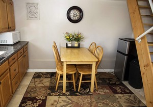 Layton's Loft Bed and Breakfast
