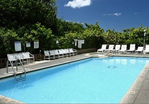 LEGAL VACATION RENTAL*VERY FEW LEGALS ON OAHU*PRINCESS BEACHFRONT CONDO-FREE PKG