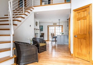 Leisure Lake Living Home