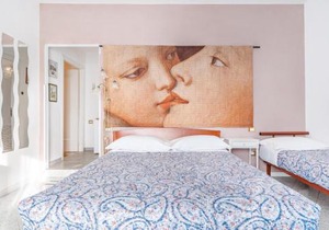 Lia Rooms 2