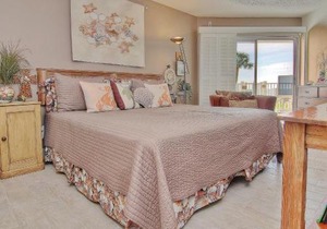 Lighthouse Pointe 103
