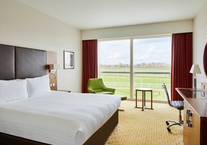 Lingfield Park Marriott Hotel & Country Club