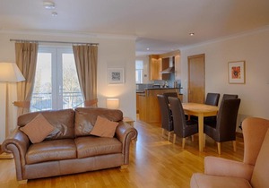Links Apartment
