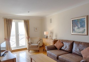 Links Apartment