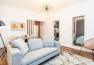 Lively 2 Bedroom Apartment in Iconic Alfama!
