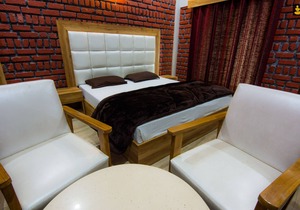 LivingStone Riverside Hills Resort Classic Room