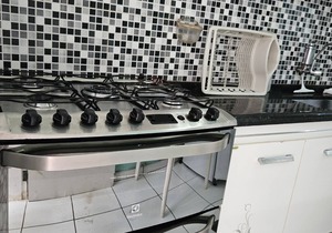 LOCATION IN THE PORTUGUESE GUARUJÁ. Next to Turtles Available this week end.