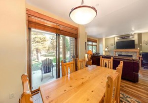 Lodestar Cabins