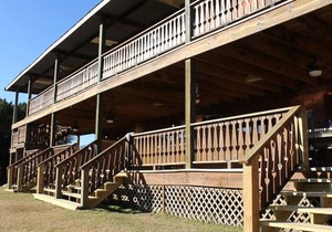 Lodge Suite Downstairs W/ Deck - 104