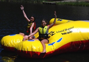 Log Cabin w/indoor pool on Lake, 30 Min from Wis Dells! 8 min. from Sand Valley