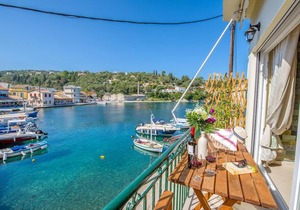 Loggos Panoramic Views Electra