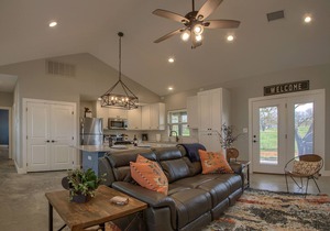 Lone Star Cabin No.3 - Texas Hill Country