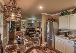 Lone Star Cabin No. 1 - Texas Hill Country