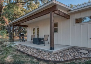 Lone Star Cabin No. 6