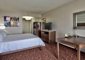 Look No Further! Indoor Pool & Free Parking, Close to Albuquerque Amtrak Station