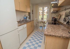 Los Granados de la Duquesa 211