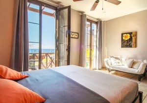 Lovely apartment on 2 floors with sea view
