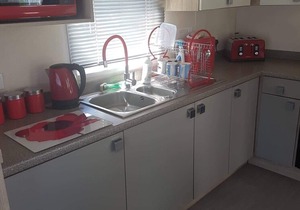 lovely caravan sleeps 8