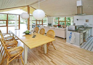 Lovely home in Dannemare with kitchen