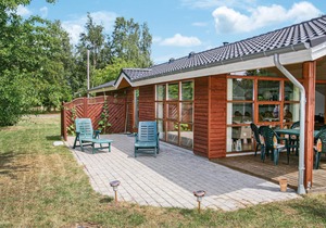 Lovely home in Dannemare with kitchen