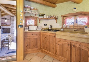 Lovely home in Lamon with WiFi