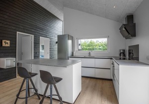Lovely home in Toftlund with WiFi