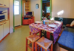 Lovely (sta)caravan in Casalabriva