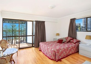 Lowanna Unit 14, 24 Bulcock Beach Esplanade, Bulcock Beach