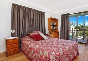 Lowanna Unit 14, 24 Bulcock Beach Esplanade, Bulcock Beach