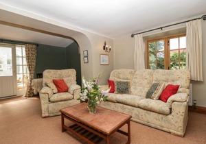 Lower Court Byre