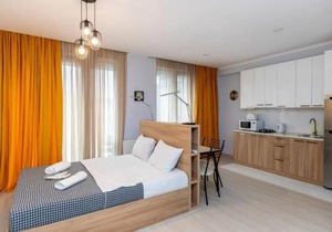 Luminous Studio with Balcony in Tbilisi - by Wehost