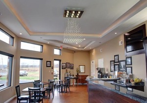 Luxbury Inn & Suites
