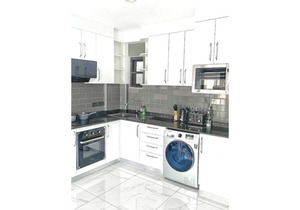 Luxe Penthouse Suite at Labone Crescent, labone