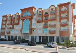 Luxueux S+2 haut standing richement meublé, Résidence les Dunes