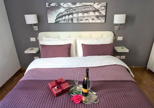 Luxurious 2 bedrooms and 2 bathrooms apartment near the Vatican