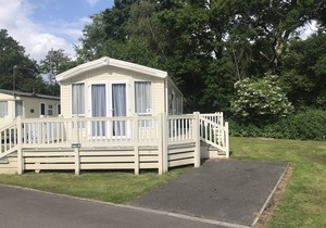 Luxurious 5* Poppy at Oakdene Forest Park up to 6 guests