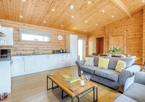 Luxurious and contemporary Finnish log lodge.