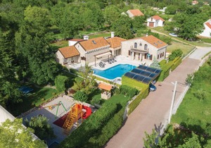 Luxurious home in Cista Velika