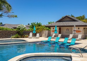 Luxurious Island Villa With Private Beach Pass included!