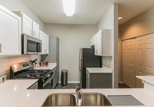 Luxury 2BR Suite in the Heart of North Atlanta