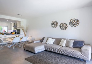 ★Luxury 3 Bedroom Apartment, Pool & Garden Views, Clube Albufeira near Old Town