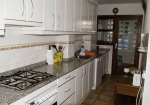 Luxury apartment in prime waterfront location