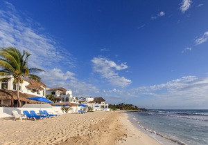 Luxury Beachfront/Oceanfront Villa-Beuatiful Beach,Infinity Pool, Full Staff!