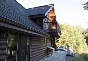 Luxury lake loghome Mont Tremblant