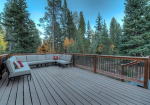 Luxury Log Cabin Home In Private Mountain Setting Just Minutes To Ski & Town