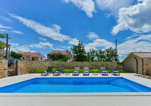 Luxury Stone Villa BANOVI with heated pool
