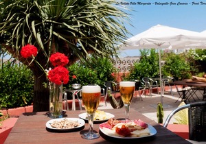 Luxury Villa Sleeps 8 + 4 Bed Air Contioning / 6 Bathroom / Countryside