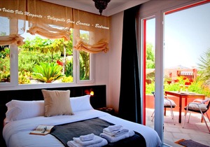 Luxury Villa Sleeps 8 + 4 Bed Air Contioning / 6 Bathroom / Countryside