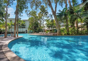 Lxry 2 bed Apt-Sea and Mountain View